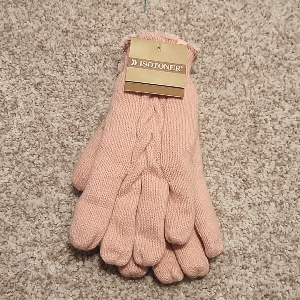 NWT Isotoner Gloves